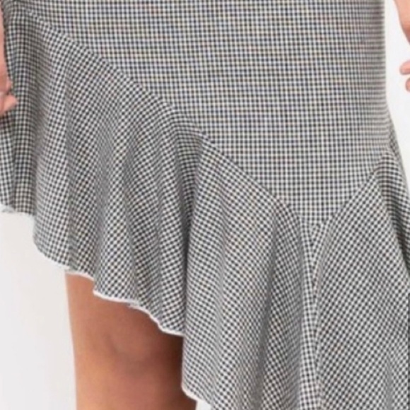 POL (BOUTIQUE) Asymmetrical Houndstooth ruffle skirt size large - Picture 4 of 5